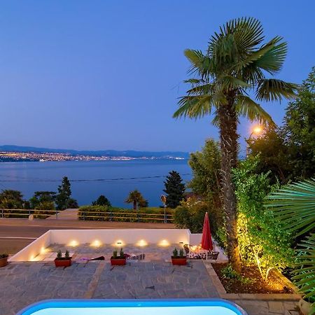 Apartmani Hrvatin โอปาติยา ภายนอก รูปภาพ