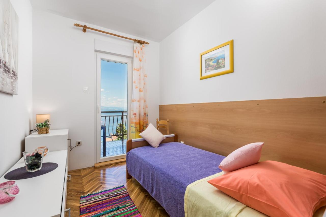 Apartmani Hrvatin โอปาติยา ภายนอก รูปภาพ