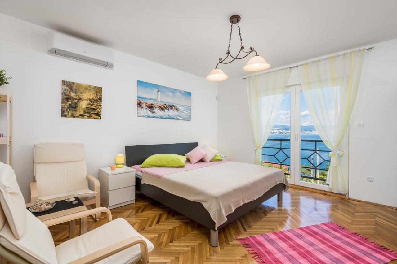 Apartmani Hrvatin โอปาติยา ภายนอก รูปภาพ